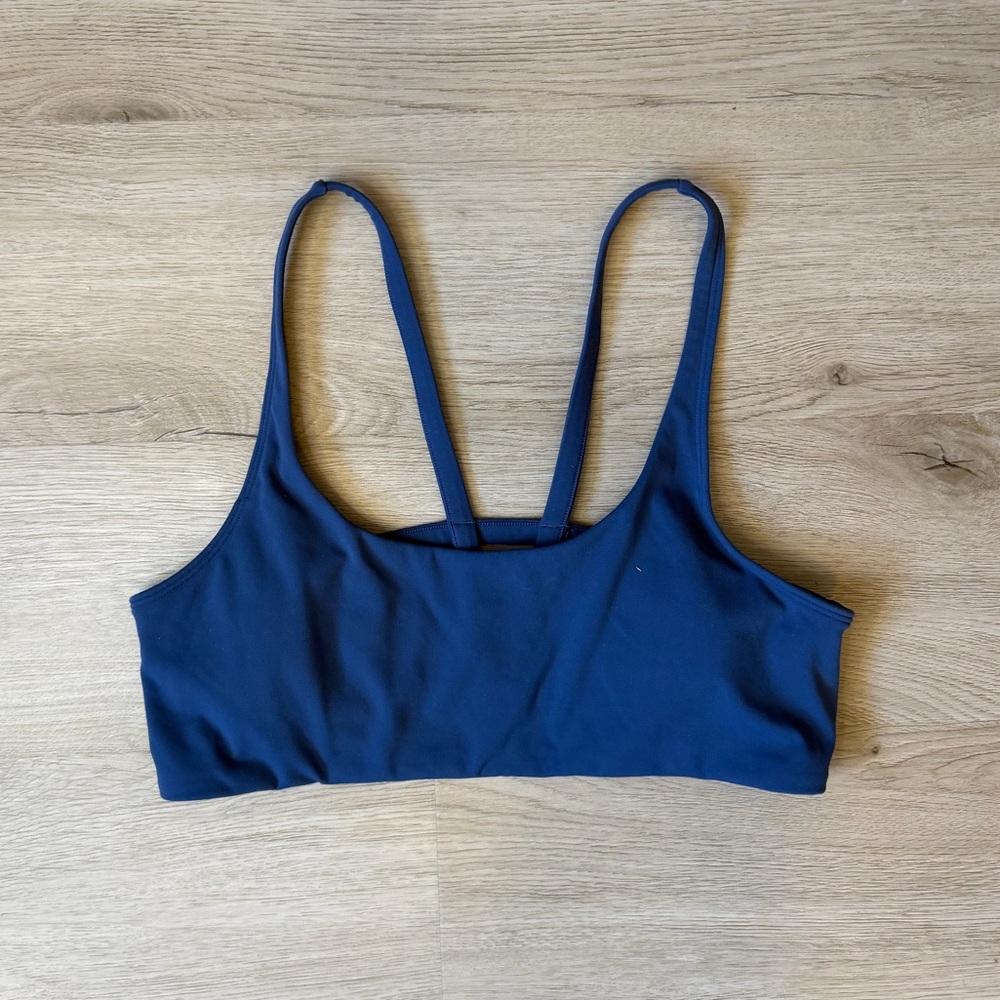 Blue vuori Yosemite sports bra